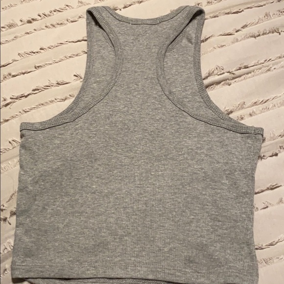 Crop  top - Picture 2 of 2